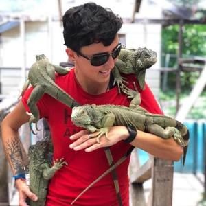 Meet your Posher, Misty